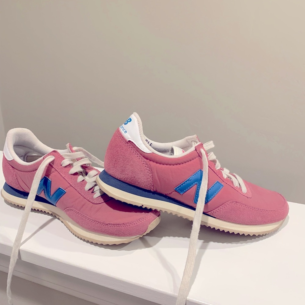 New Balance Tennis shoes